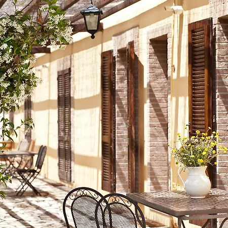 Casale Pundarika カントリーハウス リパルベッラ