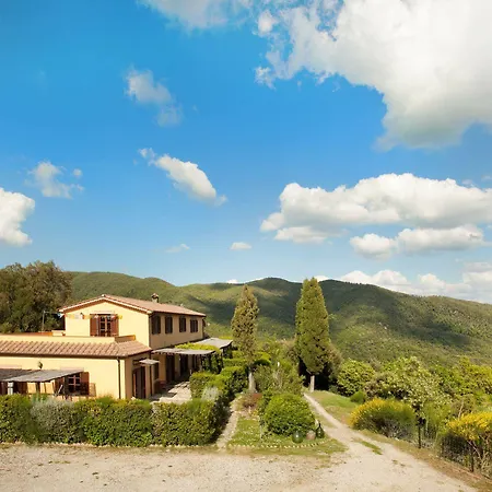 Casale Pundarika Riparbella