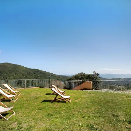 Casale Pundarika カントリーハウス リパルベッラ